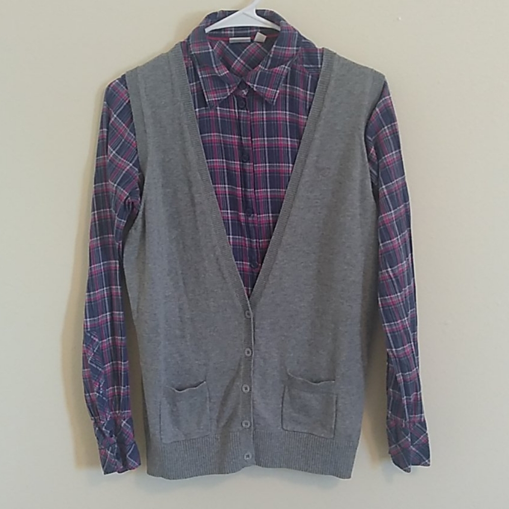 Esprit Button Down And Vest Bundle - image 1